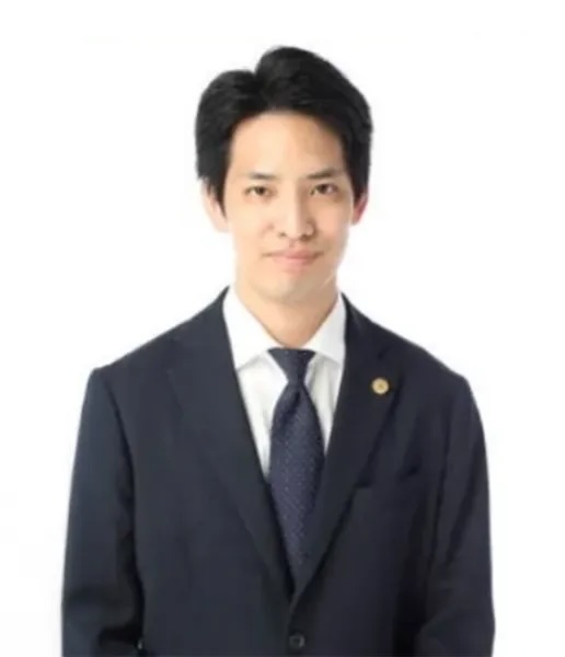 行政書士 白井豪祐